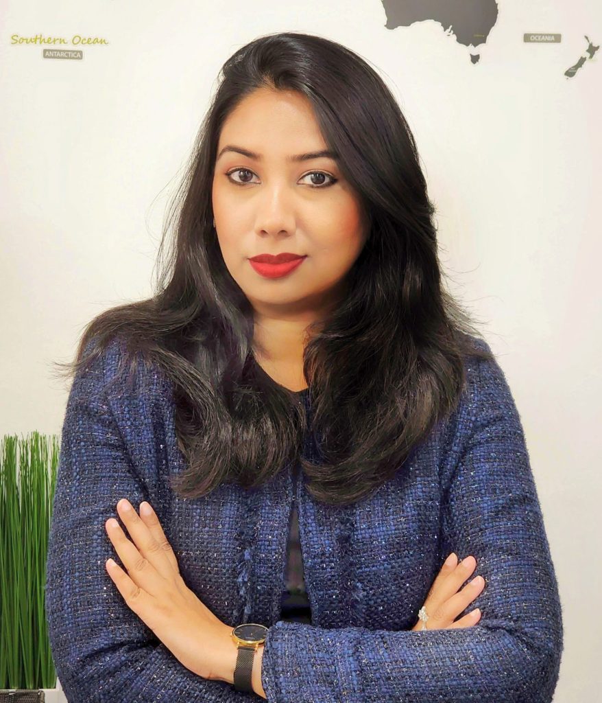 Sharmin Alam, RCIC-IRB, Founder and Principal Consultant of Aclara Immigration Services in Toronto, Canadian immigration expert with over 10 years of legal experience.